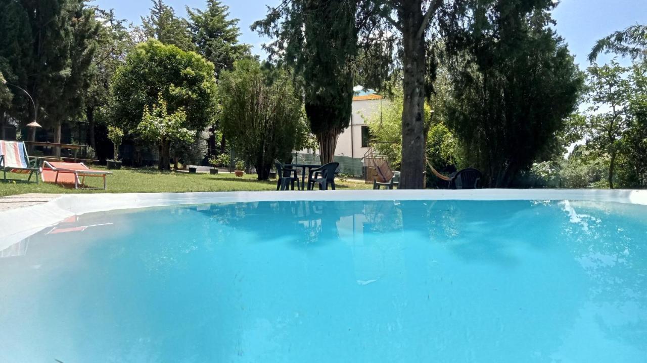 Villa Con Piscina In Umbria فولينيو المظهر الخارجي الصورة